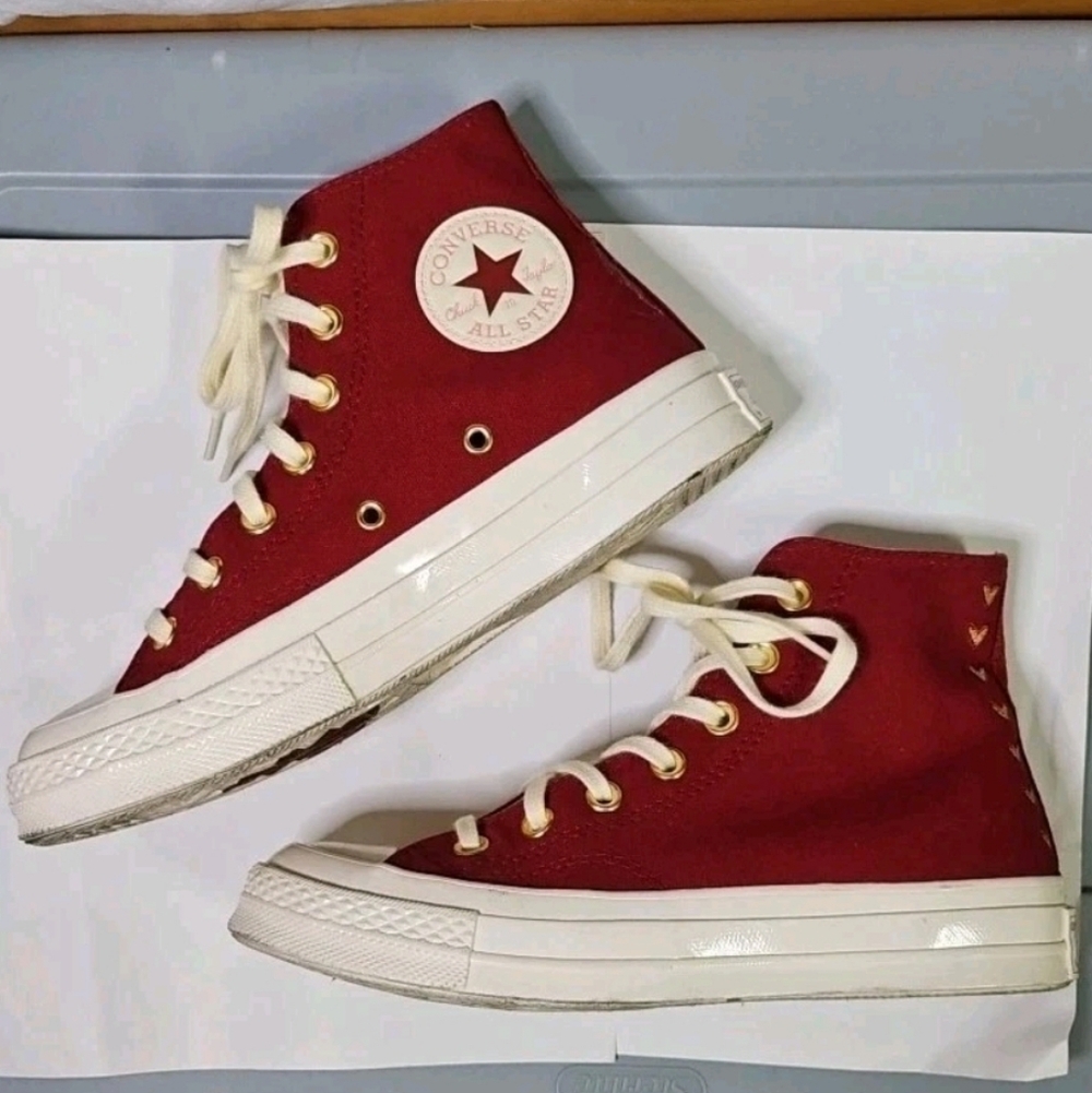 Limited Edition Converse Valentine High Top Sneakers Red Size 6.5 Womens